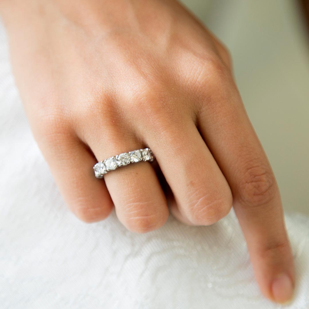 エタニティの魅力】エタニティの結婚指輪が羨ましい！購入を検討中の