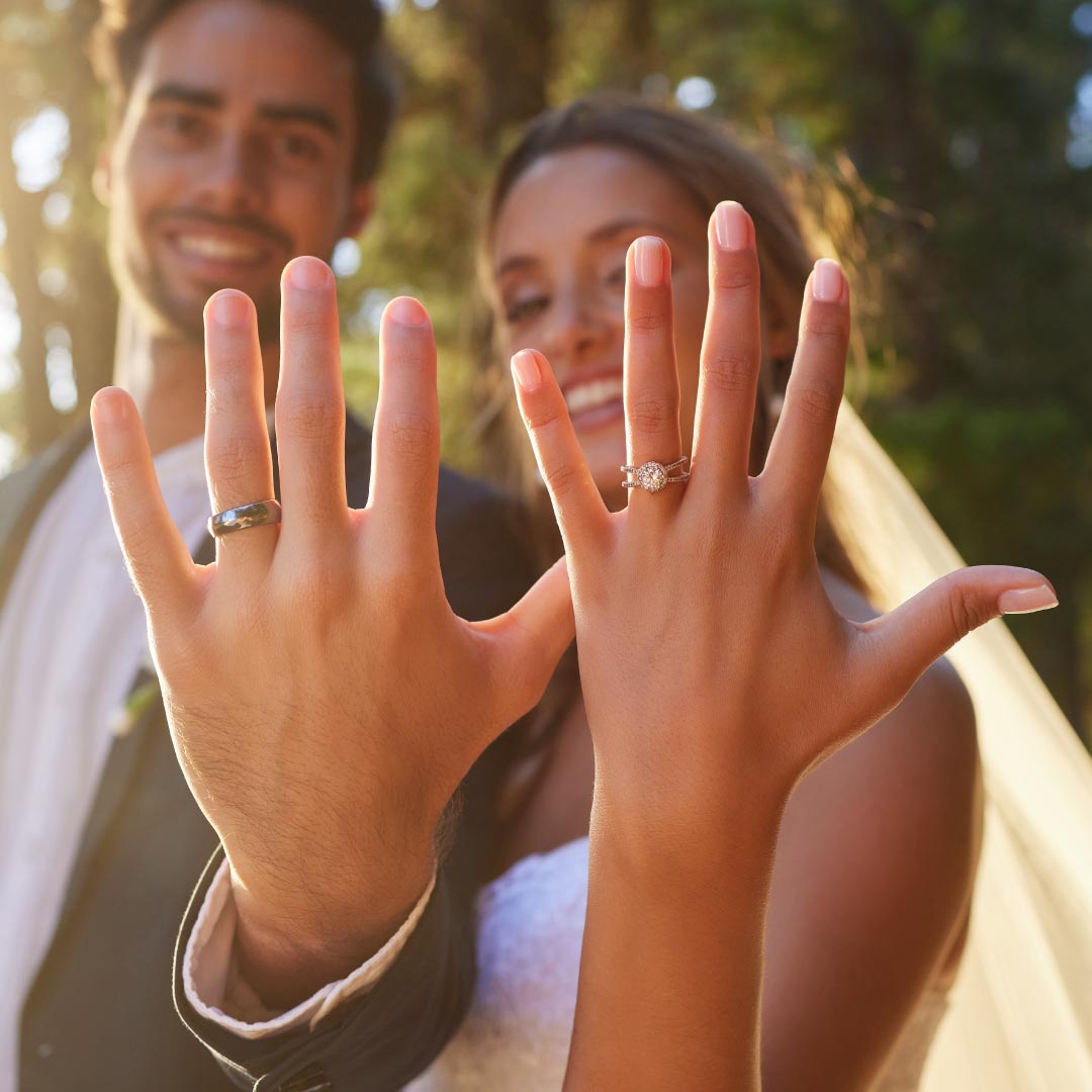 コスパの良い人工ダイヤの婚約指輪