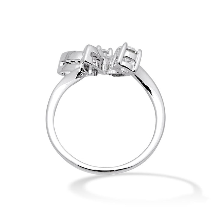0.56ct モアサナイト バタフライ ソリティア パヴェ リング