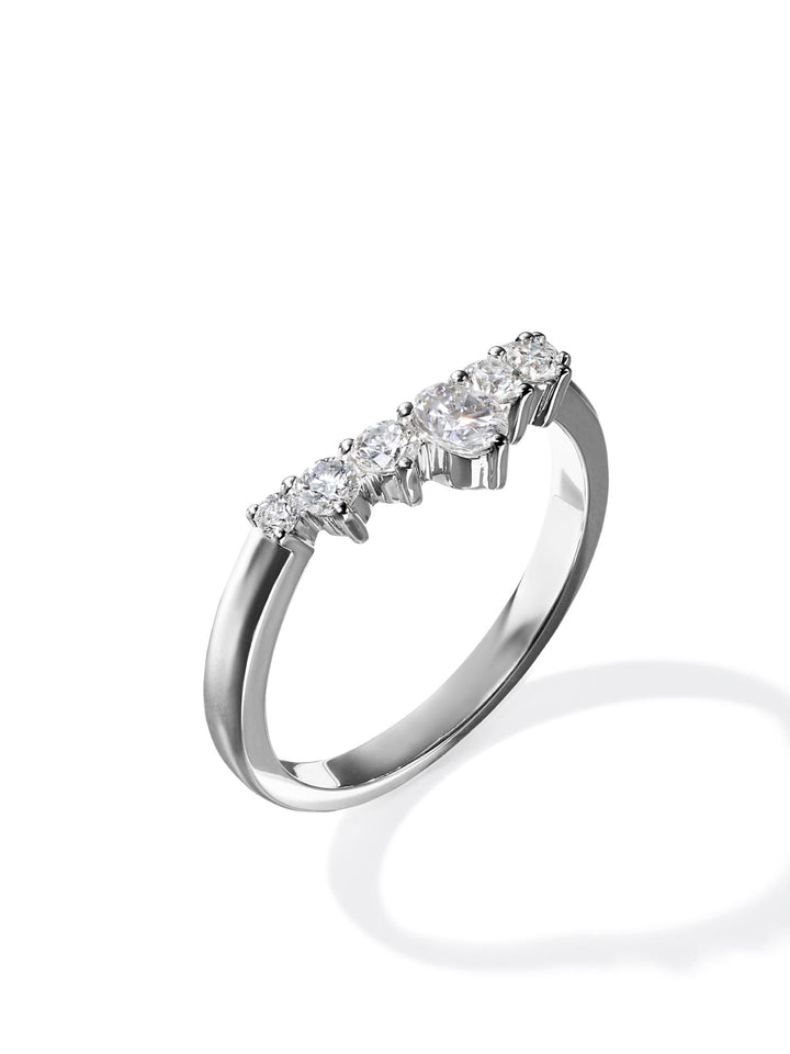 0.48ct プラチナ Vライン リング