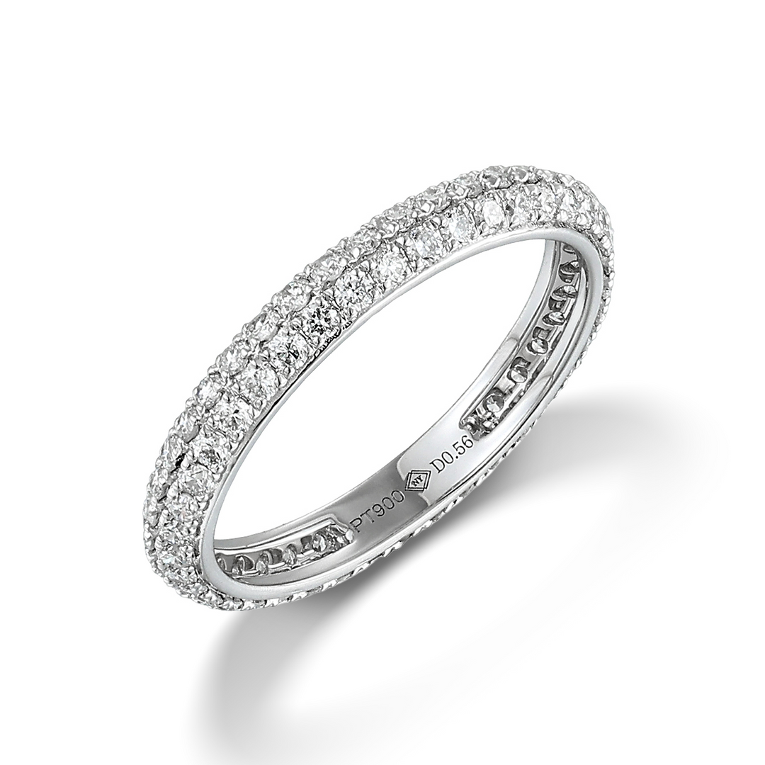 0.56ct ラボグロウンダイヤモンド パヴェ フルエタニティ リング プラチナ　斜め正面