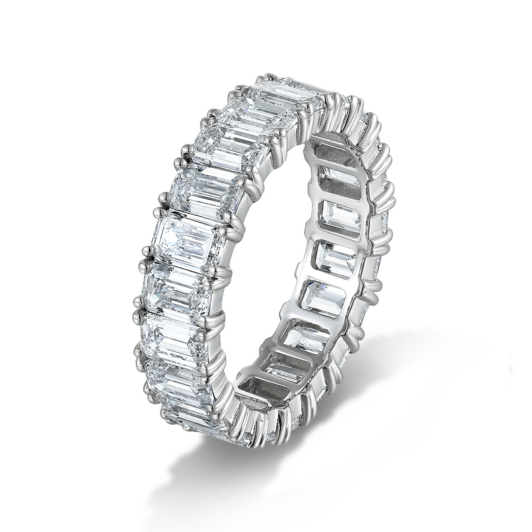 5.88ct ラボグロウンダイヤモンド エメラルド フルエタニティ リング プラチナ 斜め側面
