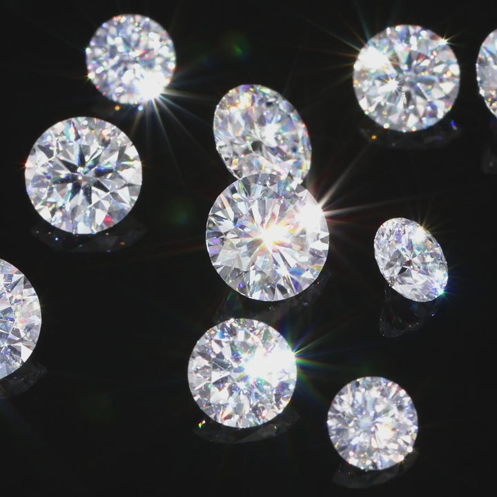 0.11ct モアサナイト ティアドロップ パヴェ ピアス シルバー925