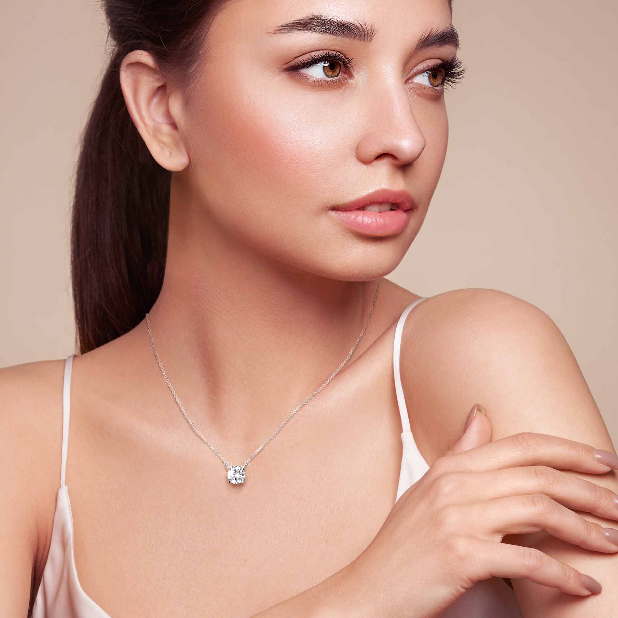 2.0ct モアサナイト 4本爪 ソリティア ネックレス シルバー925 | NEXT