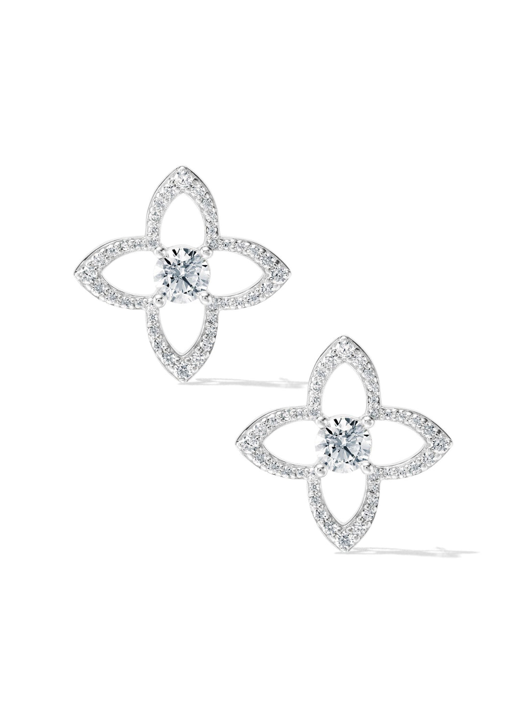 0.724ct プラチナ シグネチャー ピアス