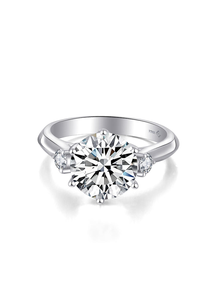 3.215ct プラチナ 6つ爪 3ストーン リング