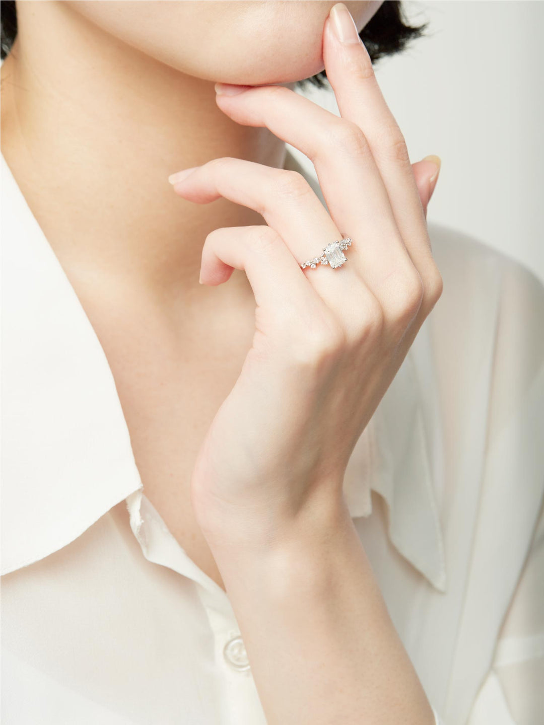 1.17ct プラチナ 6本爪 エメラルド リング
